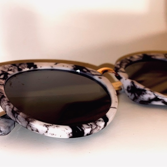 Rare Bertha Marble Framed Sunglasses - Picture 4 of 6